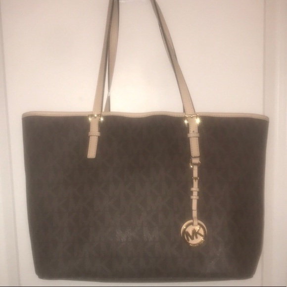MICHAEL KORS LARGE BAG - Picture 2 of 2